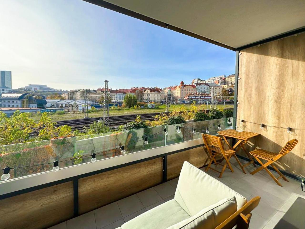 Vila Vinice Prague Luaran gambar