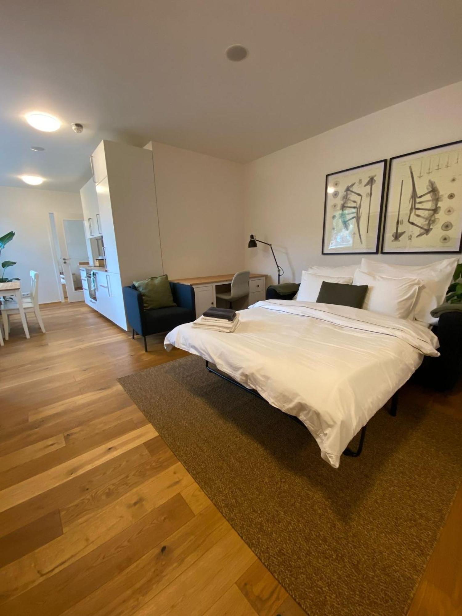 Vila Vinice Prague Luaran gambar